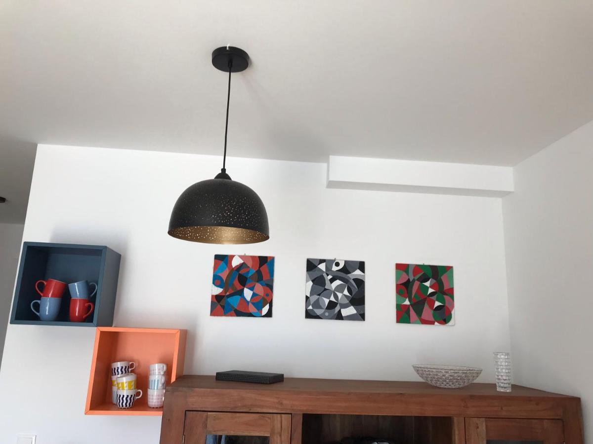 Yellow Flower Apartment With Pool - 5 Min To Lake Wien Exteriör bild